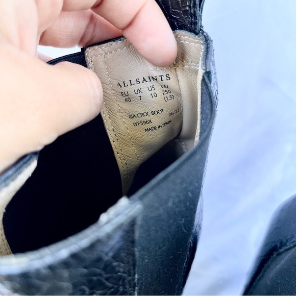 ALL SAINTS | RIA CROC EMBOSSED CHELSEA HEELED BOOT IN BLACK LEATHER SIZE 10 - Picture 4 of 9